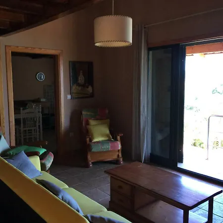 Будинок відпочинку Casa Area De Agra *